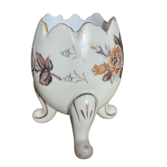 Vintage Napco Hand-Painted Floral Cracked Egg Ceramic Three-Footed Vase - Picture 3 of 7